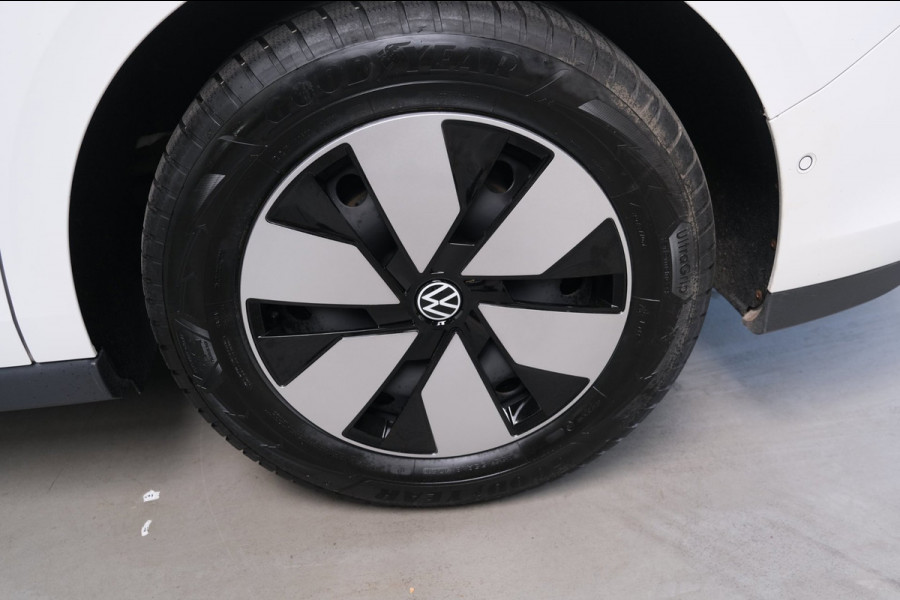 Volkswagen ID. Buzz Cargo 77 kWh SOH 94% - Airco, Cruise, Virtual display, 2x Schuifdeur, PDC, Navi, Trekhaak.