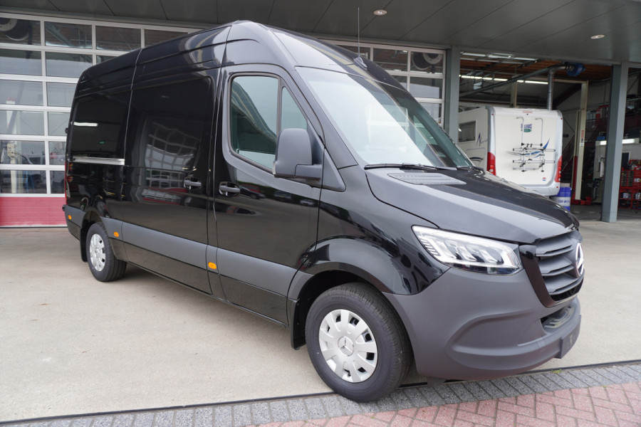 Mercedes-Benz Sprinter 317 170PK L2H2 Select Automaat nr.V026 | Airco | Cruise | Camera | Carplay | Trekhaak 3.500KG