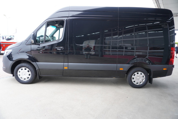 Mercedes-Benz Sprinter 317 170PK L2H2 Select Automaat nr.V026 | Airco | Cruise | Camera | Carplay | Trekhaak 3.500KG