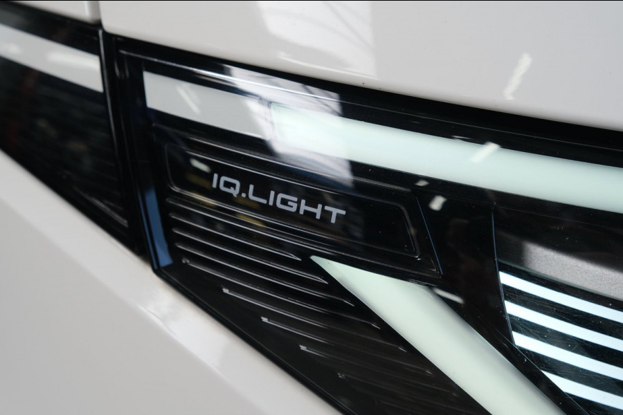 Volkswagen ID. Buzz Cargo 77 kWh SOH 94% - Airco, Cruise, Virtual display, 2x Schuifdeur, PDC, Navi, Trekhaak.