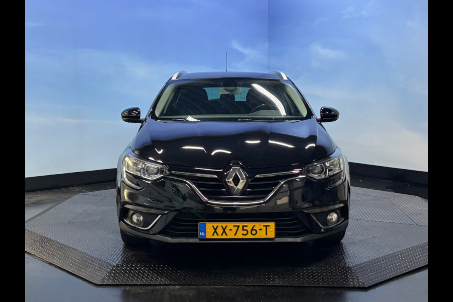 Renault Mégane Estate 1.3 TCe Limited Clima | Cruise | Navi | PDC | Trekhaak