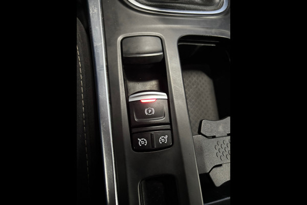 Renault Mégane Estate 1.3 TCe Limited Clima | Cruise | Navi | PDC | Trekhaak