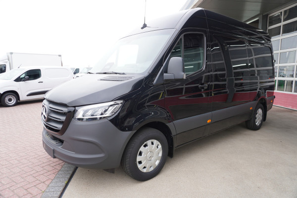 Mercedes-Benz Sprinter 317 170PK L2H2 Select Automaat nr.V025 | Airco | Cruise | Camera | Carplay | Trekhaak 3.500KG