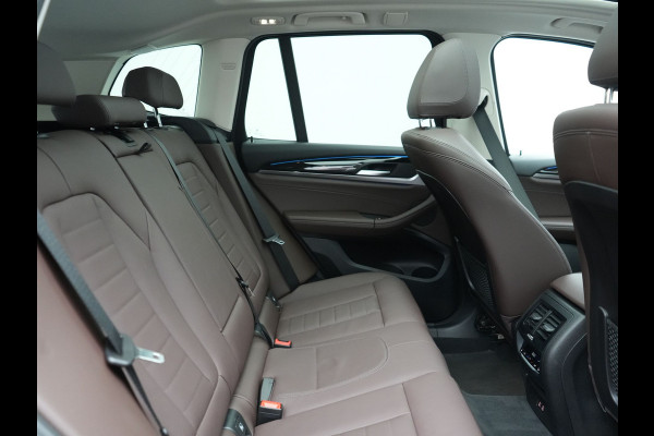 BMW X3 xDrive30e High Executive SOH 92.3% 293pk Dealer O.H | Trekhaak Af Fabriek | Panodak | Head Up | 360 Camera | Laser LED | Hifi Audio | Lederen Sportstoelen Memory & Ventilatie | Keyless | Apple Carplay | Stuur & Stoelen Verwarmd | Cruise Control | Navigatie | Virtual | DAB | 18" L.M | Plug In Hybrid |