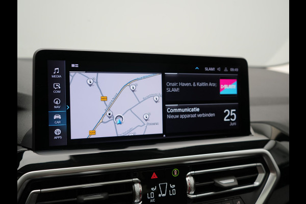 BMW X3 xDrive30e High Executive SOH 92.3% 293pk Dealer O.H | Trekhaak Af Fabriek | Panodak | Head Up | 360 Camera | Laser LED | Hifi Audio | Lederen Sportstoelen Memory & Ventilatie | Keyless | Apple Carplay | Stuur & Stoelen Verwarmd | Cruise Control | Navigatie | Virtual | DAB | 18" L.M | Plug In Hybrid |