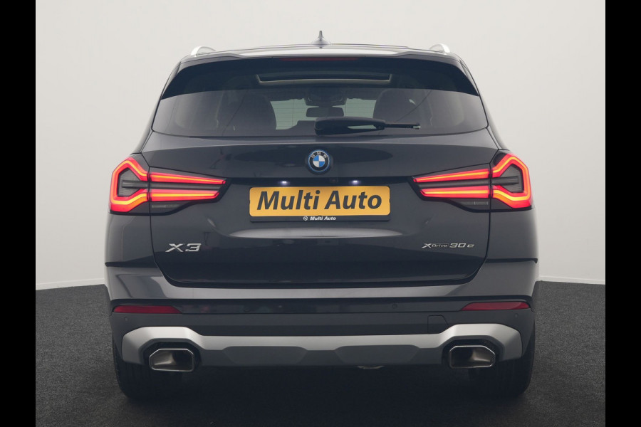 BMW X3 xDrive30e High Executive SOH 92.3% 293pk Dealer O.H | Trekhaak Af Fabriek | Panodak | Head Up | 360 Camera | Laser LED | Hifi Audio | Lederen Sportstoelen Memory & Ventilatie | Keyless | Apple Carplay | Stuur & Stoelen Verwarmd | Cruise Control | Navigatie | Virtual | DAB | 18" L.M | Plug In Hybrid |
