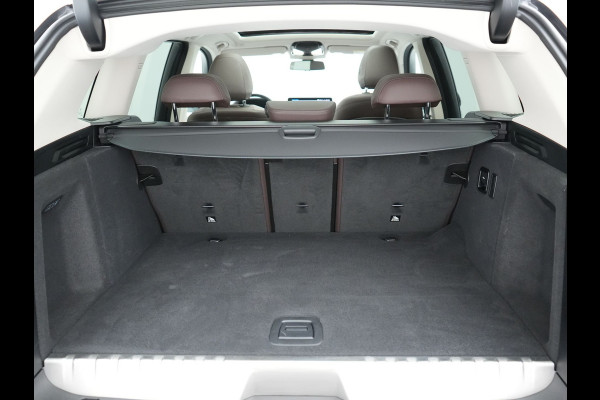 BMW X3 xDrive30e High Executive SOH 92.3% 293pk Dealer O.H | Trekhaak Af Fabriek | Panodak | Head Up | 360 Camera | Laser LED | Hifi Audio | Lederen Sportstoelen Memory & Ventilatie | Keyless | Apple Carplay | Stuur & Stoelen Verwarmd | Cruise Control | Navigatie | Virtual | DAB | 18" L.M | Plug In Hybrid |