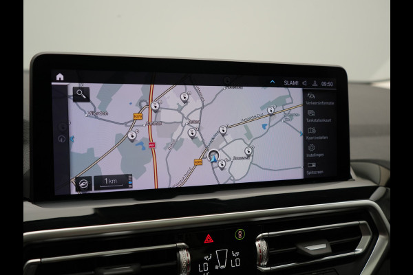 BMW X3 xDrive30e High Executive SOH 92.3% 293pk Dealer O.H | Trekhaak Af Fabriek | Panodak | Head Up | 360 Camera | Laser LED | Hifi Audio | Lederen Sportstoelen Memory & Ventilatie | Keyless | Apple Carplay | Stuur & Stoelen Verwarmd | Cruise Control | Navigatie | Virtual | DAB | 18" L.M | Plug In Hybrid |