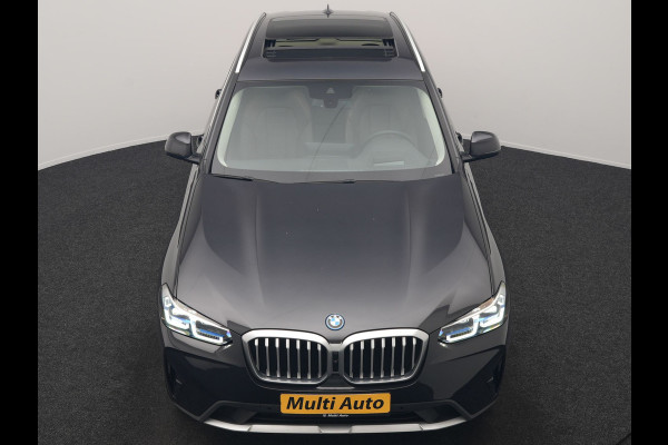 BMW X3 xDrive30e High Executive SOH 92.3% 293pk Dealer O.H | Trekhaak Af Fabriek | Panodak | Head Up | 360 Camera | Laser LED | Hifi Audio | Lederen Sportstoelen Memory & Ventilatie | Keyless | Apple Carplay | Stuur & Stoelen Verwarmd | Cruise Control | Navigatie | Virtual | DAB | 18" L.M | Plug In Hybrid |