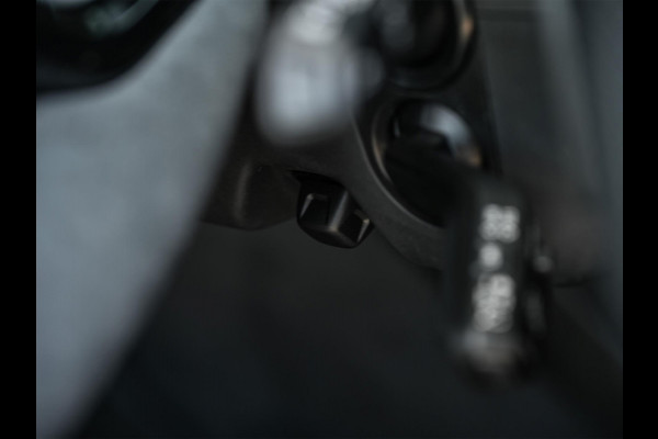 Audi A6 Avant 2.0 e-hybrid quattro S edition Competition | 5 Jaar garantie | Achterasbesturing | B&O | Carbon inleg | Stoelventilatie en Massage | Luchtvering | Panoramadak | Soft close | Keyless | Head-up | 360 camera | Passagiers Display |