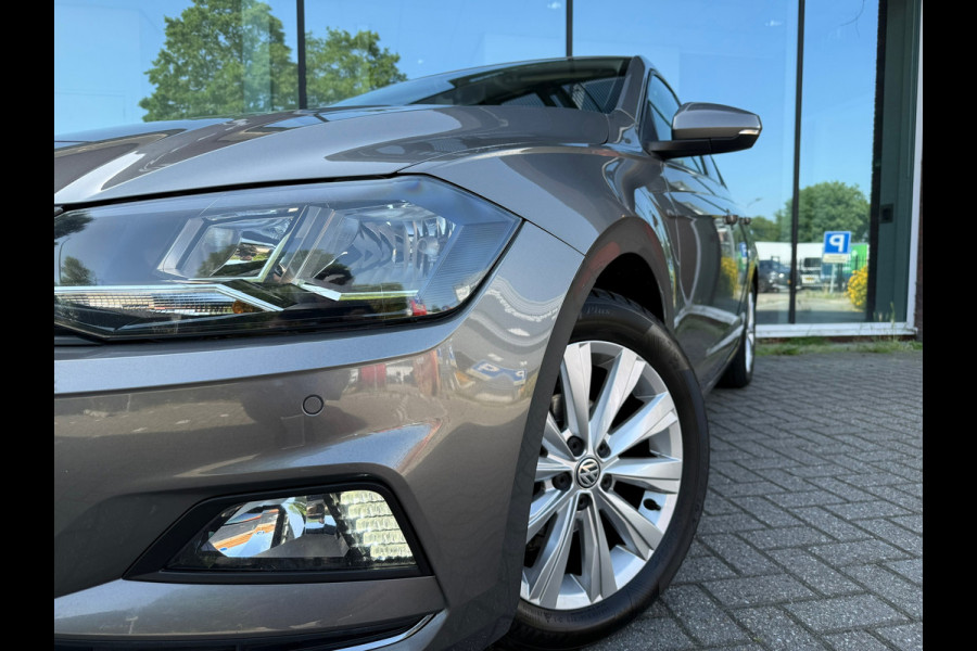 Volkswagen Polo 1.0 TSI Highline - Automaat - Virt.Cockpit - Navi - Parkeerhulp - Org.NL