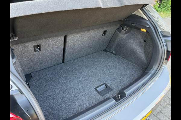 Volkswagen Polo 1.0 TSI Highline - Automaat - Virt.Cockpit - Navi - Parkeerhulp - Org.NL