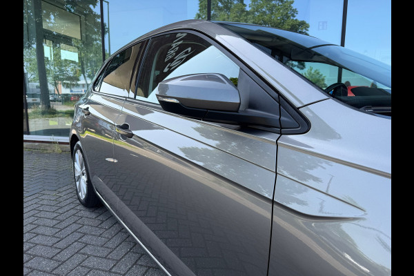 Volkswagen Polo 1.0 TSI Highline - Automaat - Virt.Cockpit - Navi - Parkeerhulp - Org.NL