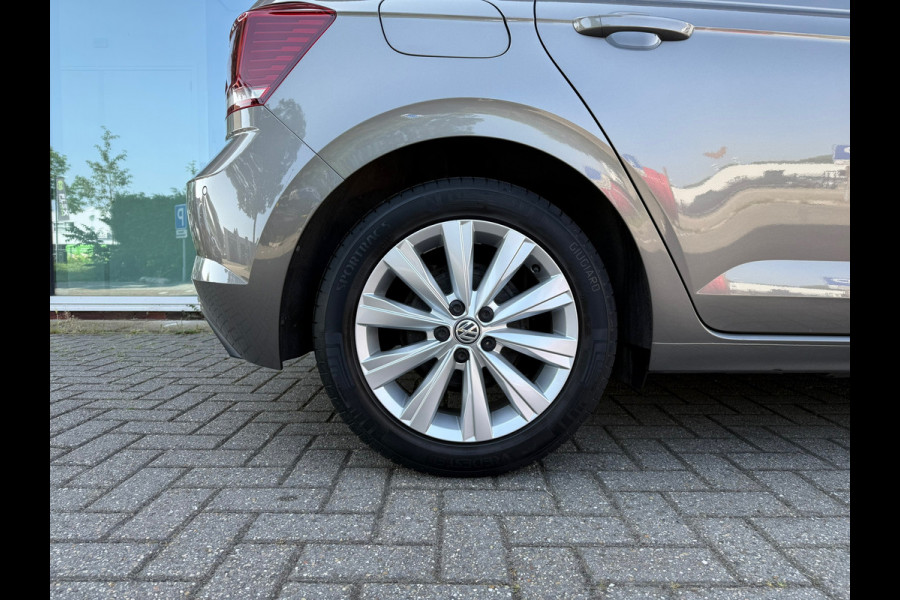 Volkswagen Polo 1.0 TSI Highline - Automaat - Virt.Cockpit - Navi - Parkeerhulp - Org.NL