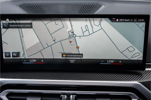 BMW 3 Serie Touring 330e M-Sport Pano ACC Trekhaak Memory 19"