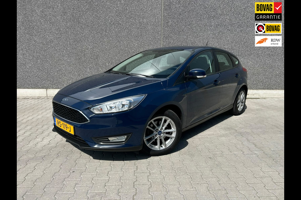 Ford Focus 1.0 Lease Edition | TREKHAAK | NAVI | BLUETOOTH | CC | PDC | APK T/M 6-8-2027 | AFLEVERBEURT | COMPLEET ONDERHOUDEN