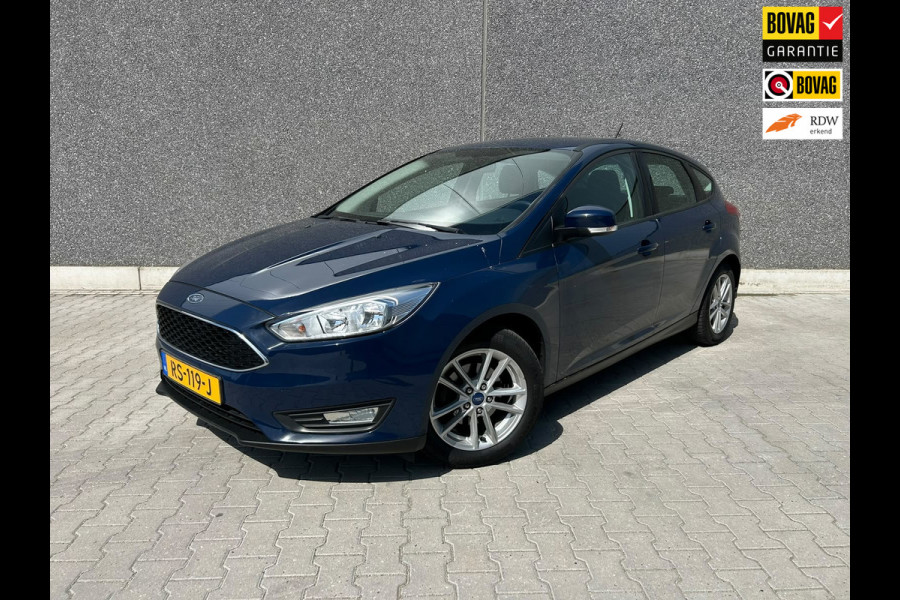Ford Focus 1.0 Lease Edition | TREKHAAK | NAVI | BLUETOOTH | CC | PDC | APK T/M 6-8-2027 | AFLEVERBEURT | COMPLEET ONDERHOUDEN