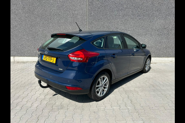 Ford Focus 1.0 Lease Edition | TREKHAAK | NAVI | BLUETOOTH | CC | PDC | APK T/M 6-8-2027 | AFLEVERBEURT | COMPLEET ONDERHOUDEN