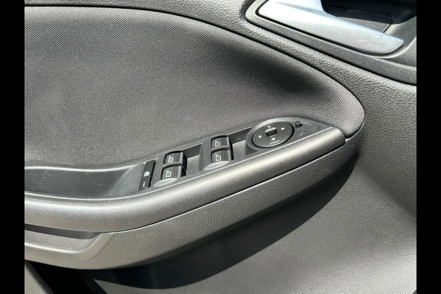 Ford Focus 1.0 Lease Edition | TREKHAAK | NAVI | BLUETOOTH | CC | PDC | APK T/M 6-8-2027 | AFLEVERBEURT | COMPLEET ONDERHOUDEN