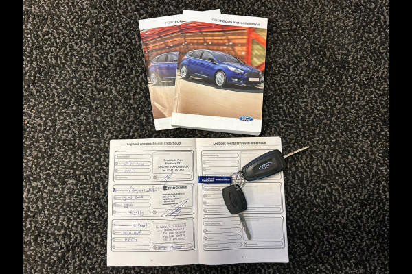 Ford Focus 1.0 Lease Edition | TREKHAAK | NAVI | BLUETOOTH | CC | PDC | APK T/M 6-8-2027 | AFLEVERBEURT | COMPLEET ONDERHOUDEN