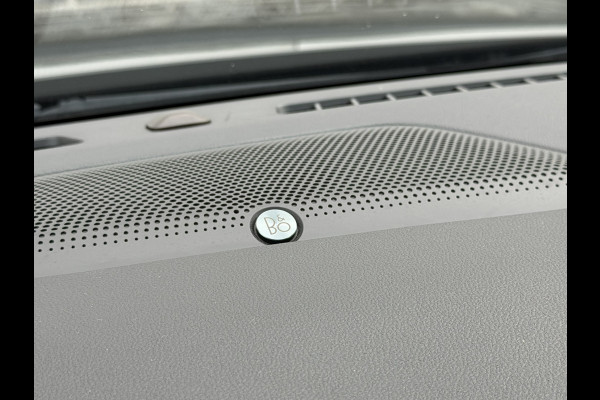 Ford Kuga 2.5 PHEV ST-Line X | Pano | LED | B&O | Navi | Camera | Elek. Achterklep |