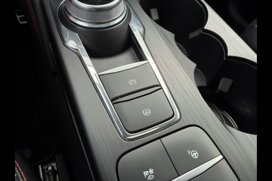 Ford Kuga 2.5 PHEV ST-Line X | Pano | LED | B&O | Navi | Camera | Elek. Achterklep |