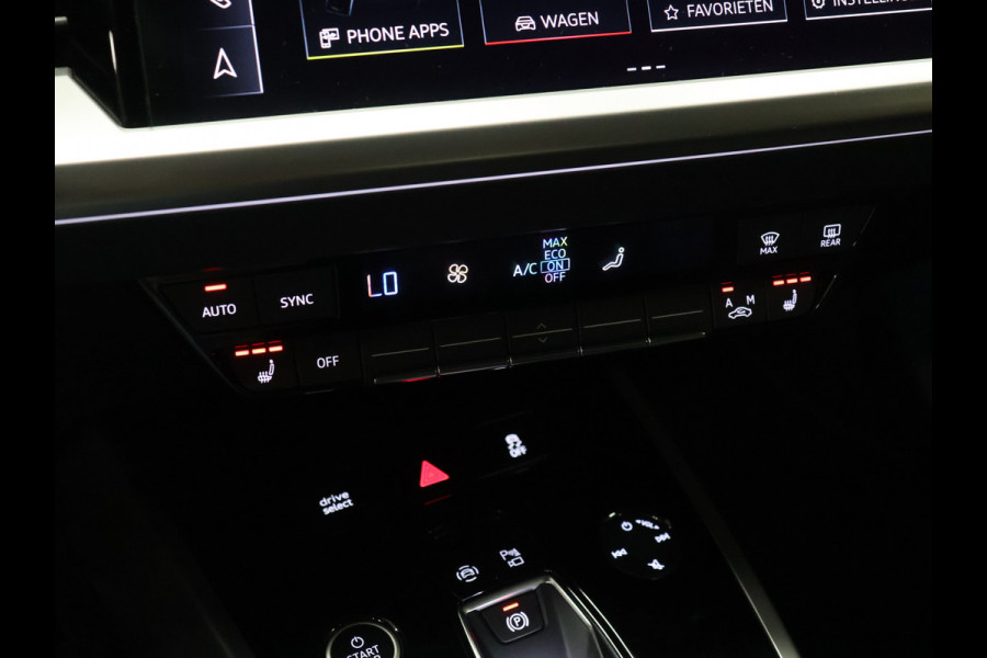 Audi Q4 Sportback e-tron 40 Advanced edition 77 kWh [APPLE CARPLAY. ANDRIOID, TREKHAAK, STOELVERWARMING, ADAPTIVE CRUISE, ELEKTRISCHE ACHTERKLEP, CAMERA, PDC V+A, DIGITAL DASH, NAVIGATIE, NIEUWSTAAT]