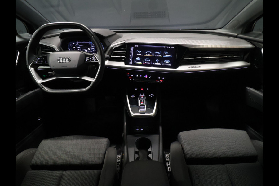 Audi Q4 Sportback e-tron 40 Advanced edition 77 kWh [APPLE CARPLAY. ANDRIOID, TREKHAAK, STOELVERWARMING, ADAPTIVE CRUISE, ELEKTRISCHE ACHTERKLEP, CAMERA, PDC V+A, DIGITAL DASH, NAVIGATIE, NIEUWSTAAT]