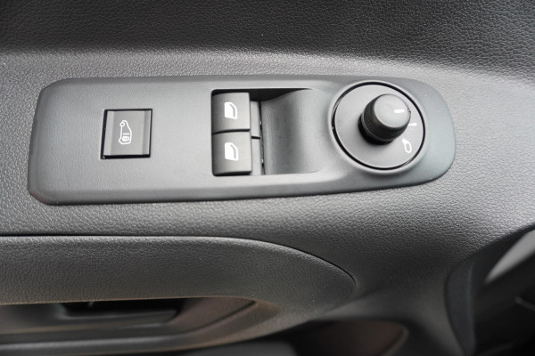 Citroën Berlingo BlueHDi 100PK Club S&S L1 nr. V064 | Airco | Cruise | Bluetooth