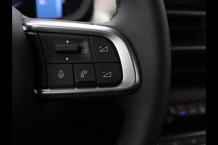 Jeep Avenger Longitude 54 kWh | SOH 97,5% | Adaptive cruise | Carplay | Camera | Full LED | Climate control | Parkeerhulp | Bluetooth | Side Assist | Digital Cockpit