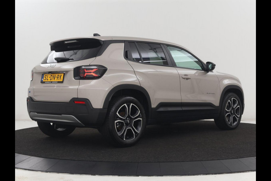 Jeep Avenger Longitude 54 kWh | SOH 97,5% | Adaptive cruise | Carplay | Camera | Full LED | Climate control | Parkeerhulp | Bluetooth | Side Assist | Digital Cockpit