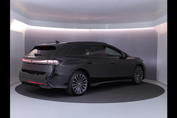 Volkswagen ID.7 Tourer Pro Limited Edition 77 kWh accu 210 kW / 286 PK 20" inch lm velgen Trontheim, Panorama dak, Dyn. Chas. Contr.