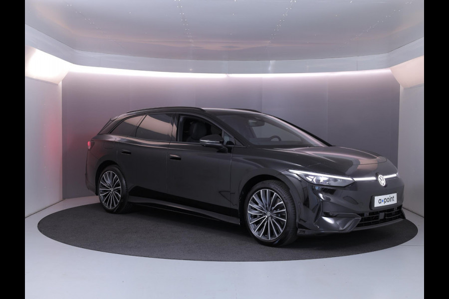 Volkswagen ID.7 Tourer Pro Limited Edition 77 kWh accu 210 kW / 286 PK 20" inch lm velgen Trontheim, Panorama dak, Dyn. Chas. Contr.