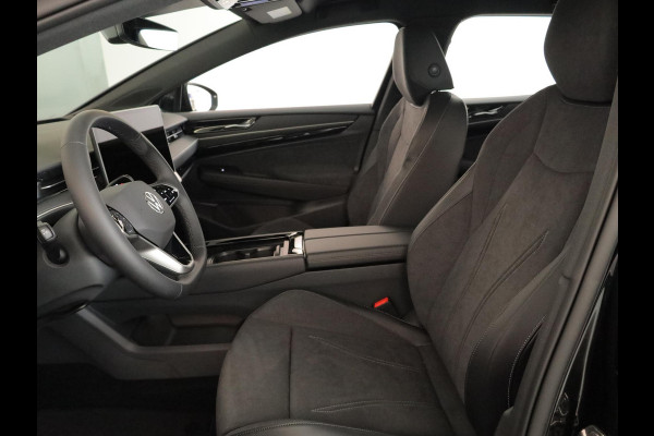 Volkswagen ID.7 Tourer Pro Limited Edition 77 kWh accu 210 kW / 286 PK 20" inch lm velgen Trontheim, Panorama dak, Dyn. Chas. Contr.