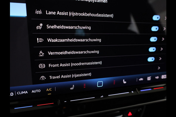 Volkswagen ID.7 Tourer Pro Limited Edition 77 kWh accu 210 kW / 286 PK 20" inch lm velgen Trontheim, Panorama dak, Dyn. Chas. Contr.