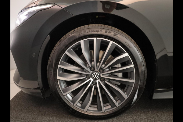 Volkswagen ID.7 Tourer Pro Limited Edition 77 kWh accu 210 kW / 286 PK 20" inch lm velgen Trontheim, Panorama dak, Dyn. Chas. Contr.