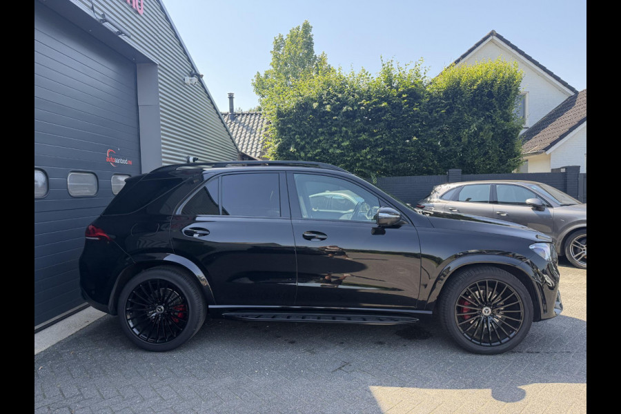 Mercedes-Benz GLE 400 d 4MATIC AMG | Panoramadak | 360* Camera | 22 Inch Lichtmetalen Velgen | Burmester |