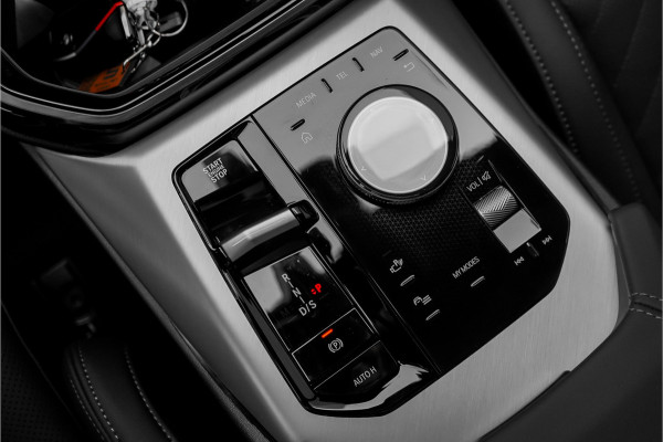 BMW X3 M50 xDrive Leder NL Auto Trekhaak