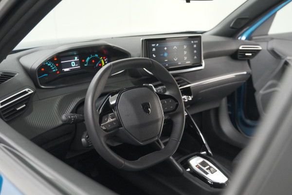 Peugeot 2008 Hybrid 136 e-DCS6 Style | Apple Carplay | Parkeersensoren | Climate control