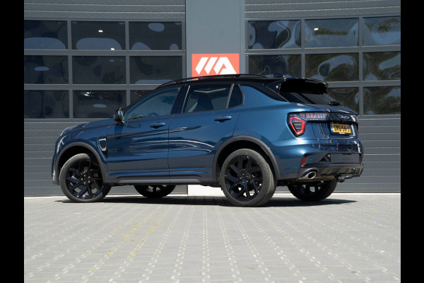 Lynk & Co 01 1.5 | Black Edition| TREKHAAK|Panoramadak|360° Camera|ACC|Stoelverwarming|Navi|Carplay