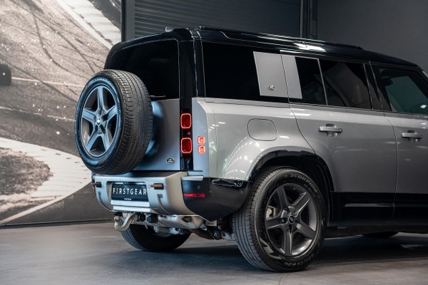 Land Rover Defender 110 2.0 P400e 110 XS Edition *Luchtvering / Meridian / Surround-view / Keyless / Memory / Winter-pakket*