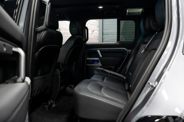 Land Rover Defender 110 2.0 P400e 110 XS Edition *Luchtvering / Meridian / Surround-view / Keyless / Memory / Winter-pakket*