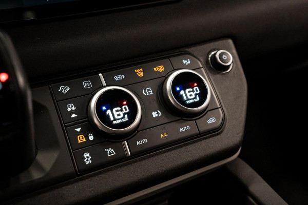 Land Rover Defender 110 2.0 P400e 110 XS Edition *Luchtvering / Meridian / Surround-view / Keyless / Memory / Winter-pakket*