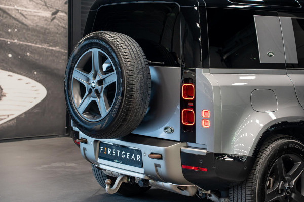 Land Rover Defender 110 2.0 P400e 110 XS Edition *Luchtvering / Meridian / Surround-view / Keyless / Memory / Winter-pakket*