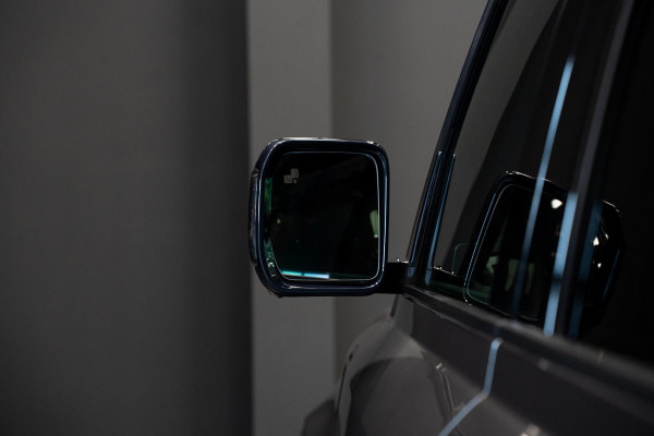 Land Rover Defender 110 2.0 P400e 110 XS Edition *Luchtvering / Meridian / Surround-view / Keyless / Memory / Winter-pakket*