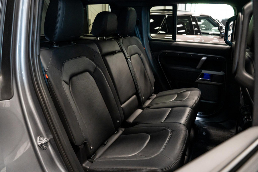 Land Rover Defender 110 2.0 P400e 110 XS Edition *Luchtvering / Meridian / Surround-view / Keyless / Memory / Winter-pakket*