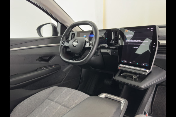 Renault Mégane E-Tech EV60 Optimum Charge Evolution [3-Fase-11kW] {SoH-91%} (INCL-BTW) Aut. *FULL-LED | CAMERA | LANE-ASSIST | KEYLESS | NAVI-FULLMAP | CARPLAY | COMFORTSEATS | DIGI-COCKPIT | ECC | PDC | 18"ALU*