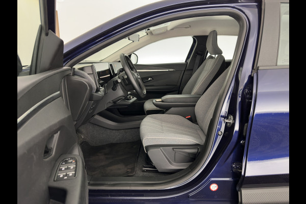 Renault Mégane E-Tech EV60 Optimum Charge Evolution [3-Fase-11kW] {SoH-91%} (INCL-BTW) Aut. *FULL-LED | CAMERA | LANE-ASSIST | KEYLESS | NAVI-FULLMAP | CARPLAY | COMFORTSEATS | DIGI-COCKPIT | ECC | PDC | 18"ALU*