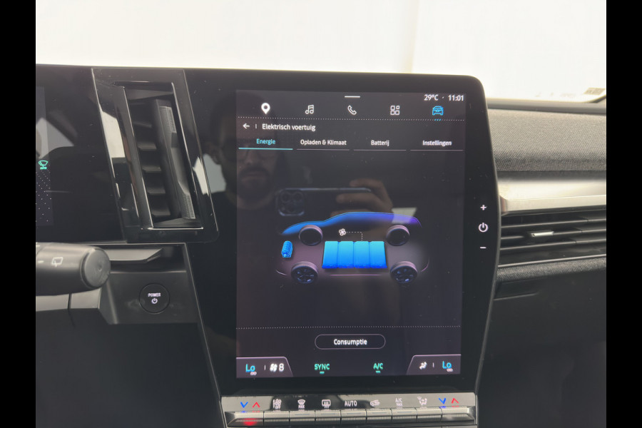 Renault Mégane E-Tech EV60 Optimum Charge Evolution [3-Fase-11kW] {SoH-91%} (INCL-BTW) Aut. *FULL-LED | CAMERA | LANE-ASSIST | KEYLESS | NAVI-FULLMAP | CARPLAY | COMFORTSEATS | DIGI-COCKPIT | ECC | PDC | 18"ALU*