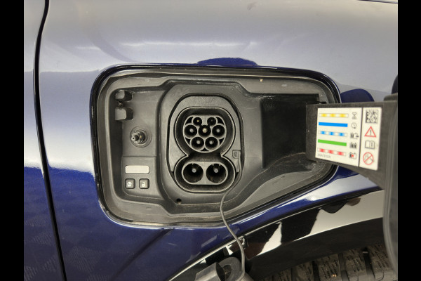 Renault Mégane E-Tech EV60 Optimum Charge Evolution [3-Fase-11kW] {SoH-91%} (INCL-BTW) Aut. *FULL-LED | CAMERA | LANE-ASSIST | KEYLESS | NAVI-FULLMAP | CARPLAY | COMFORTSEATS | DIGI-COCKPIT | ECC | PDC | 18"ALU*